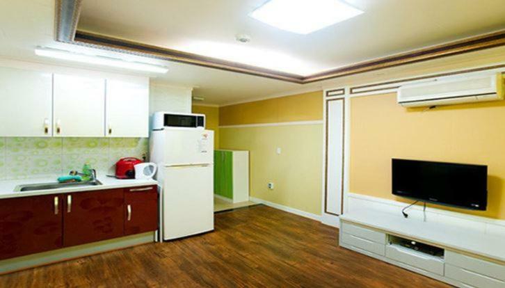 Paradise Pension Tongyeong Exterior foto